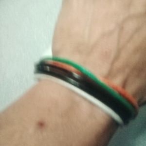 Multi colored bracelet